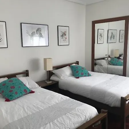 Martina. Tres Hab. Centro