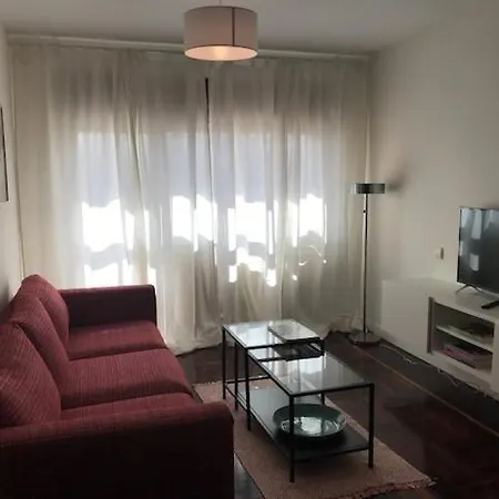 Martina. Tres Hab. Centro Apartment