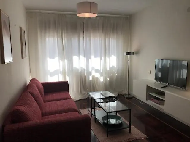 Martina. Tres Hab. Centro Апартаменты