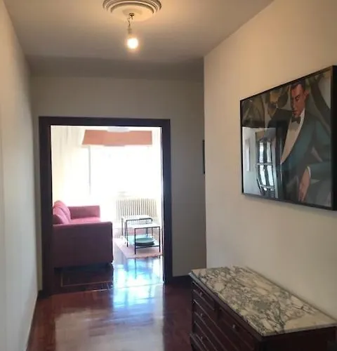 Martina. Tres Hab. Centro