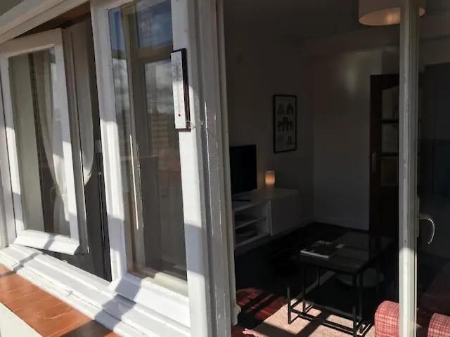 Martina. Tres Hab. Centro Бургос